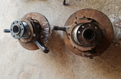 WAR Tumbler Front Hubs (1).jpg